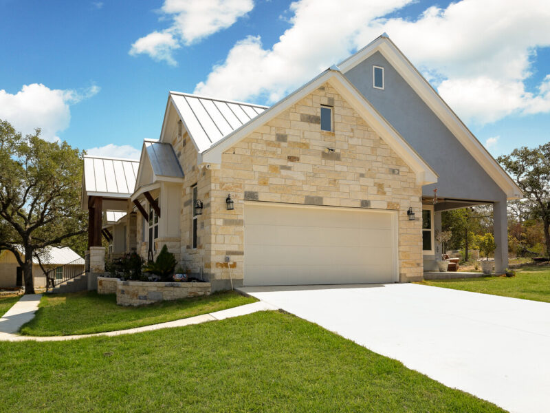 02_Vanessa_Bobadilla_533_Private_Road_3851 (1)_mls