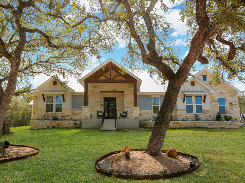 macaw home Private Road home image
