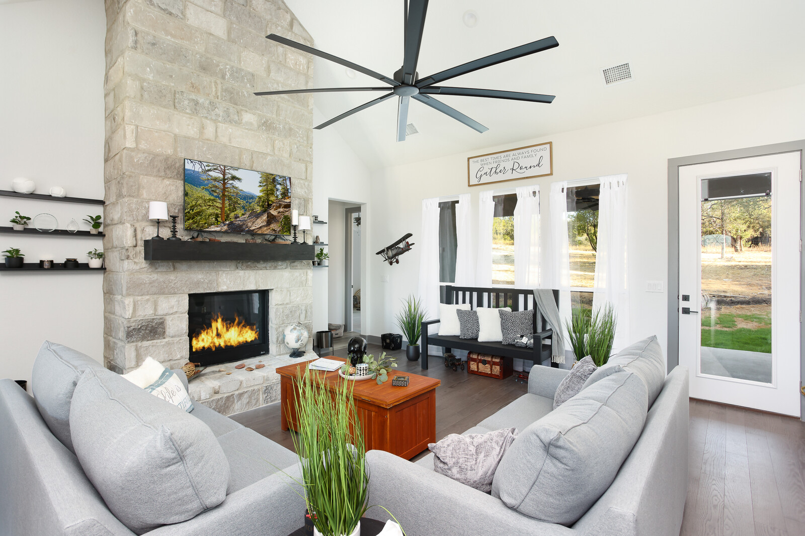 The Ridge – Macaw Homes - Macaw Living Spaces For Small Homes