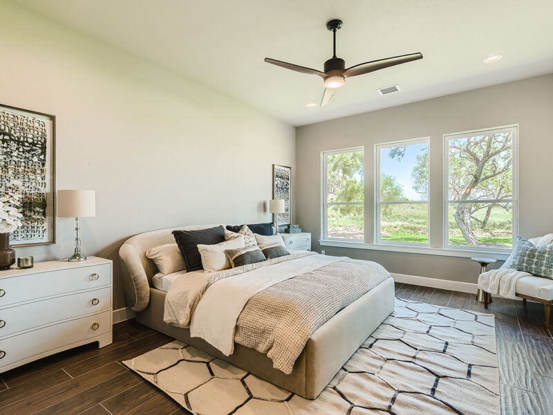 11 Primary Bedroom