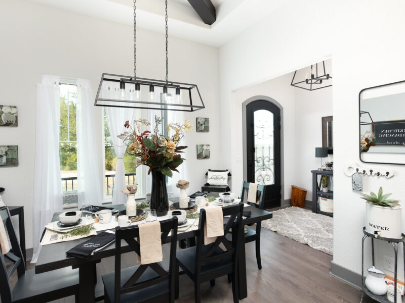 Dining area beside the front entry