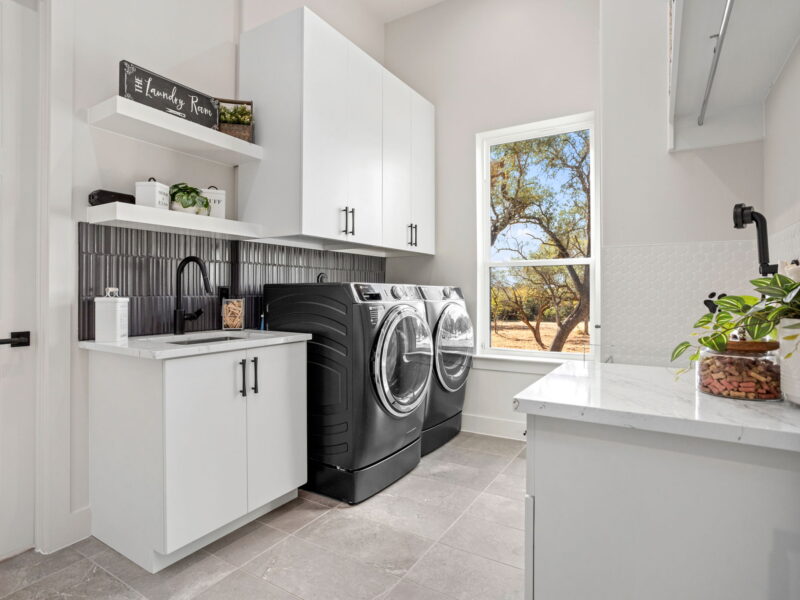 15-web-or-mls-8186B-4