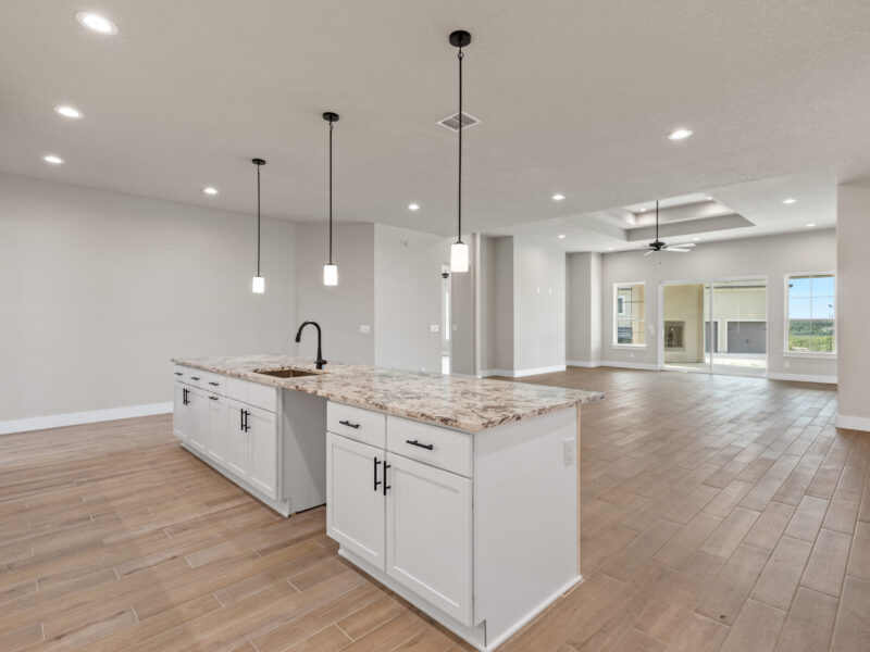 1202 Roxburg Way