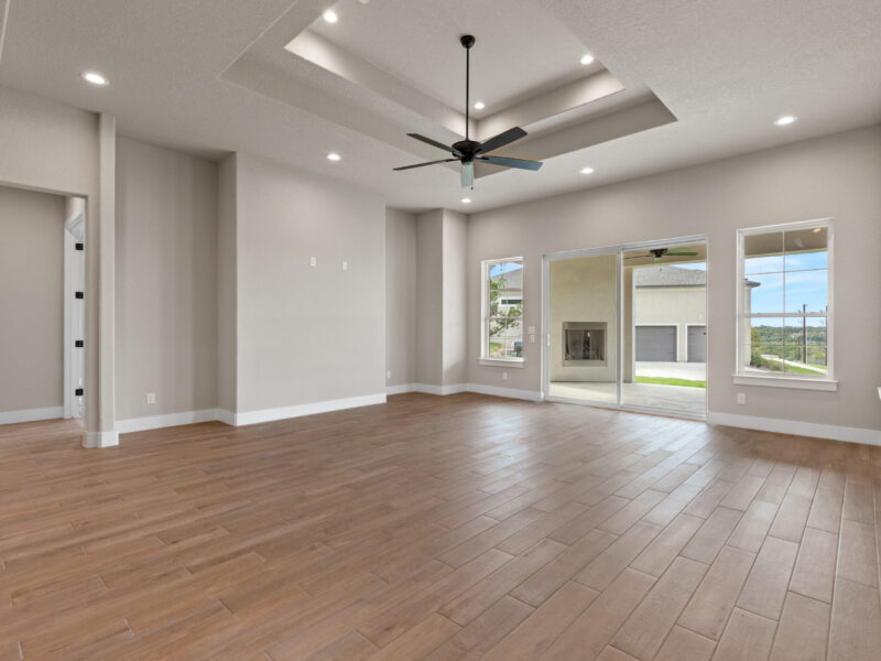 1202 Roxburg Way