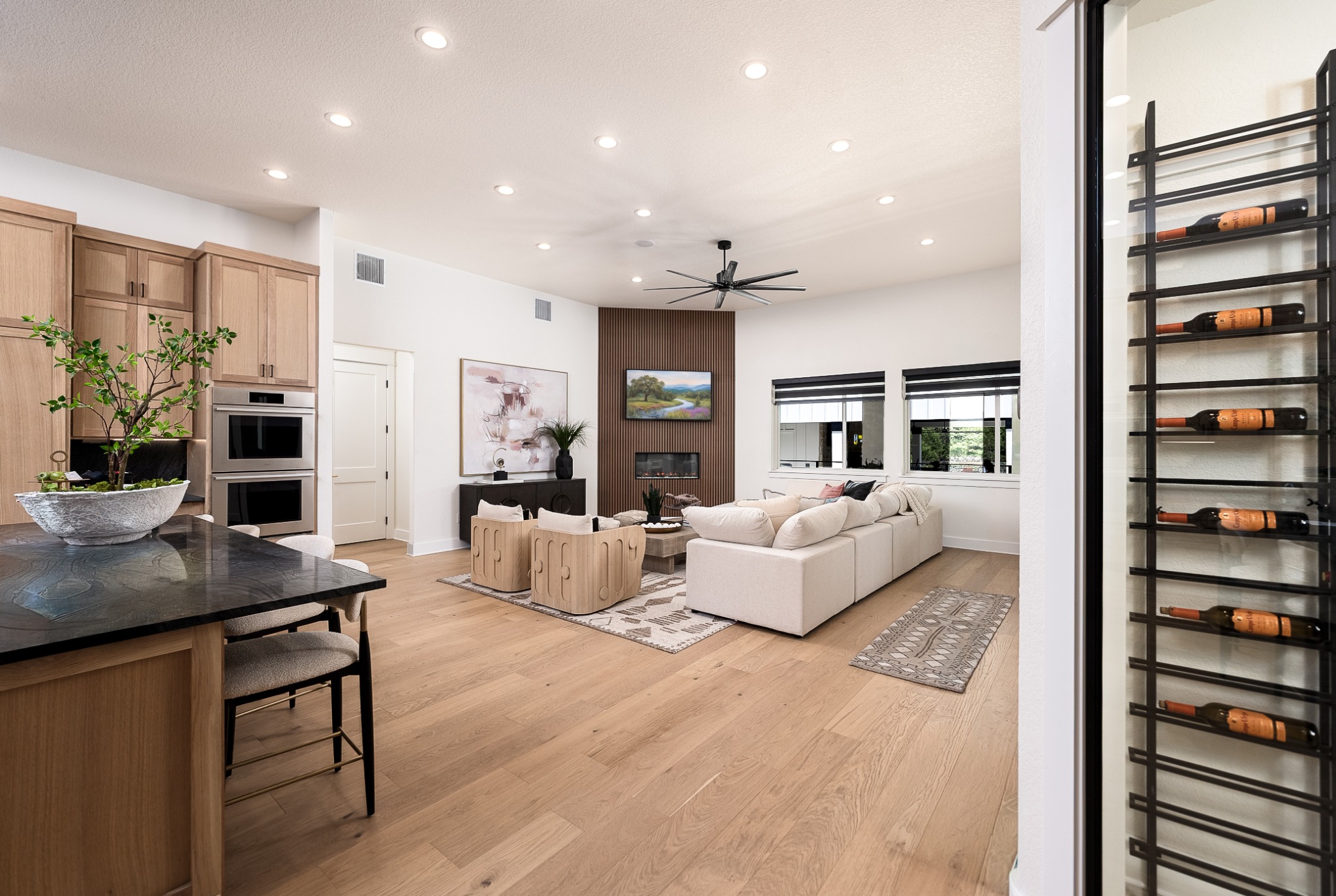 Open living space and built-in wine display